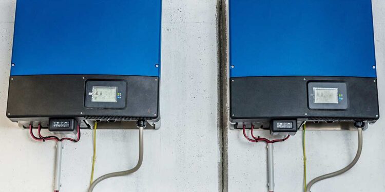 Solarwechselrichter (depositphotos.com)